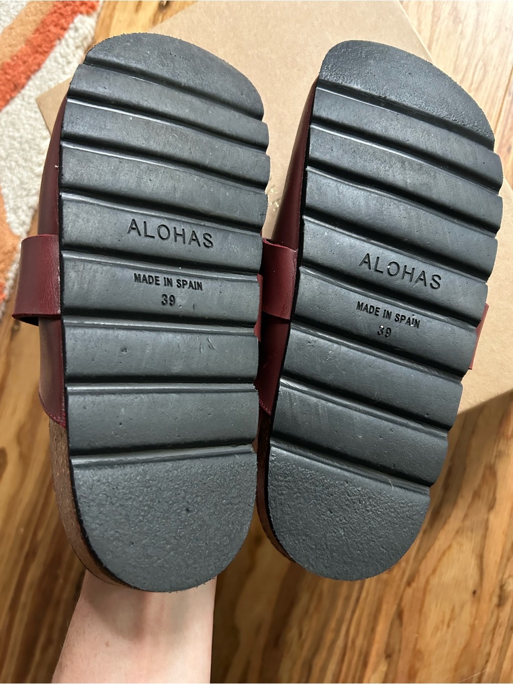 Alohas fireside chain mules - Picture 5 of 9